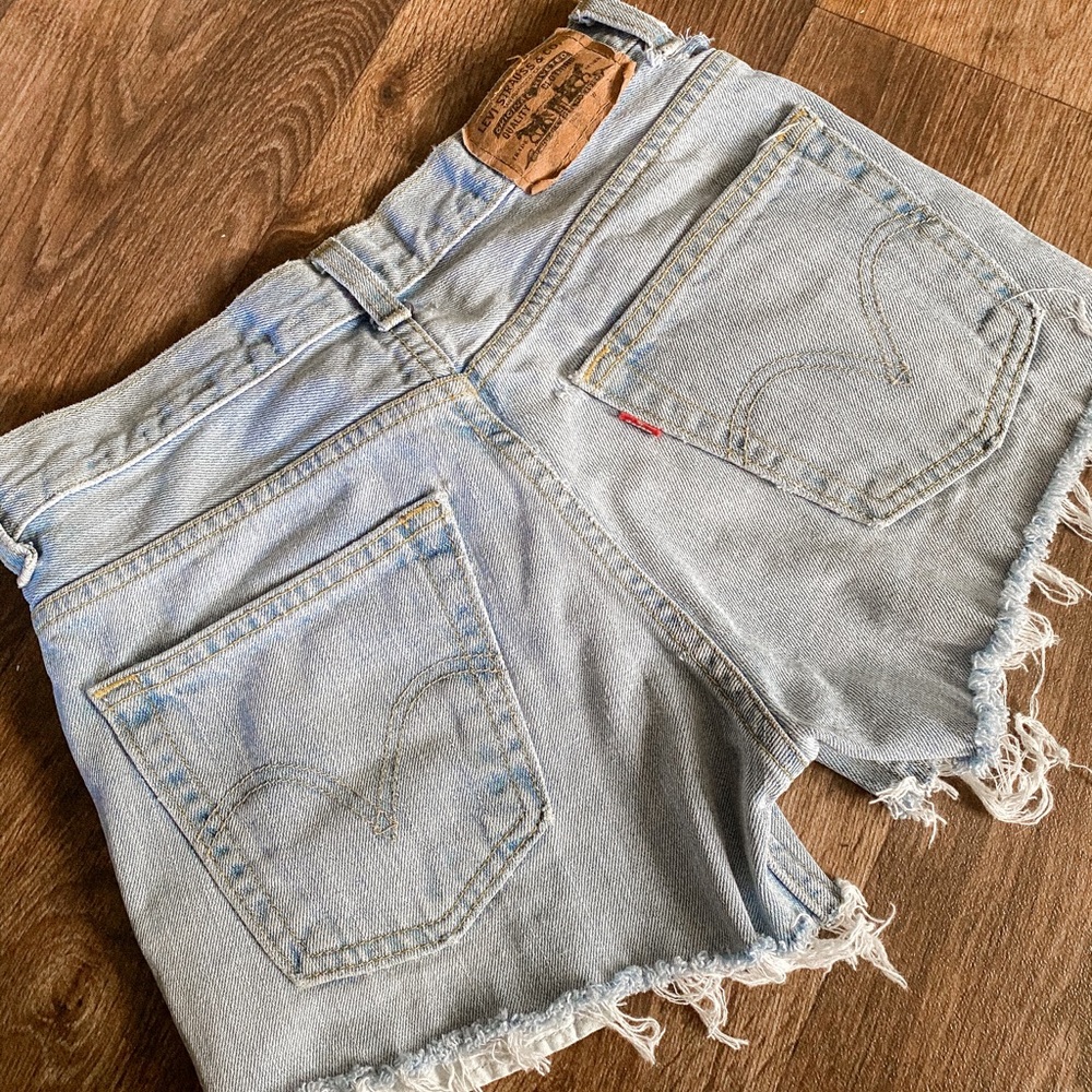 Levi’s Vintage Light-wash Cut Off Jean Shorts